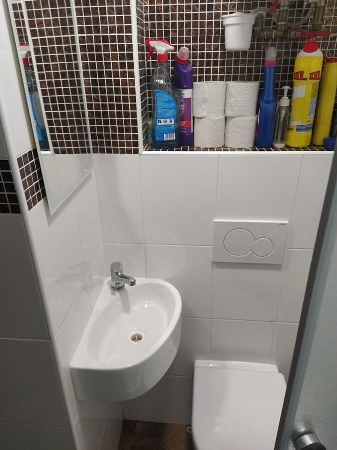 Studio12 Bratislava Exteriör bild